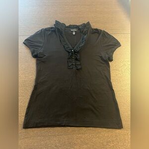 George Women Black Short Sleeve Ruffle V-Neck Top 3 Button In Front Size S 4/6